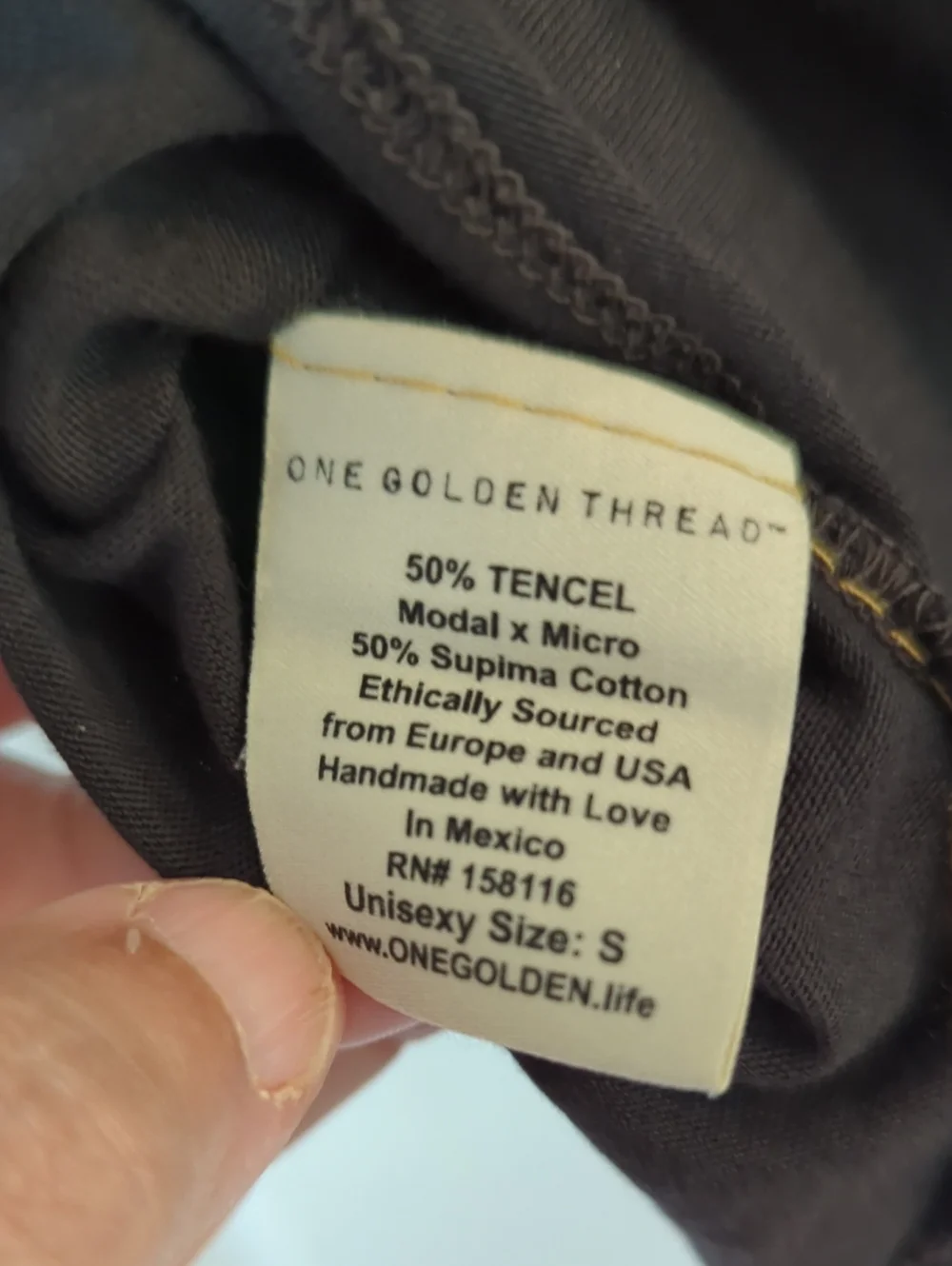 one golden thread good used